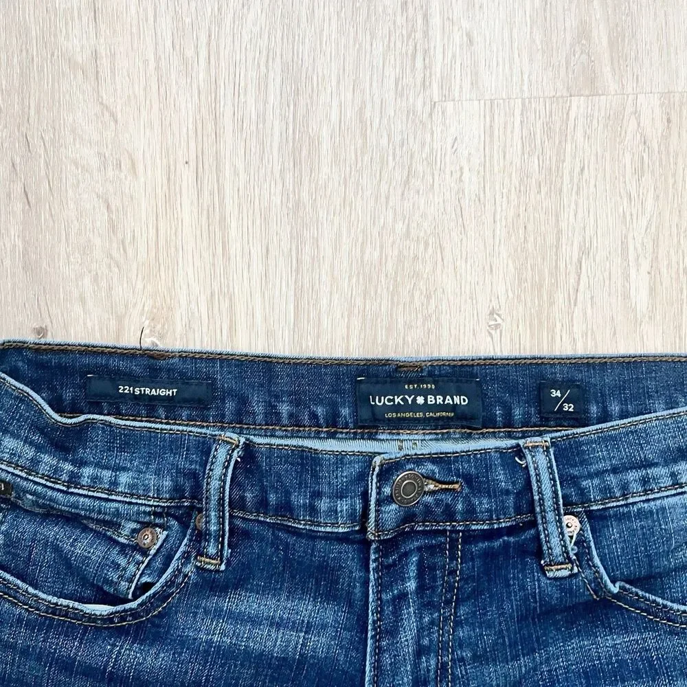 Lucky Brand 221 Straight Leg Mens Blue Jeans Size 34x32 Stretch Denim